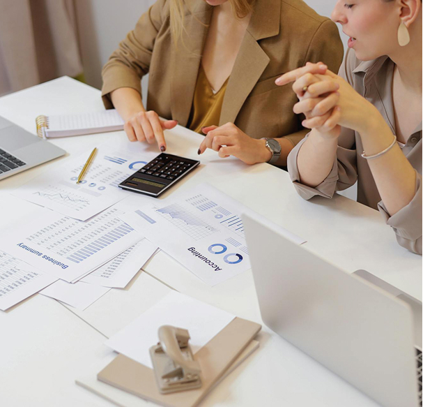 Verve Taxation consultant meeting with client